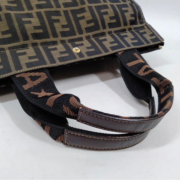 Authentic Vintage FENDI Brown Zucca Jacquard Foldable Tote Bag - Picture 3 of 6
